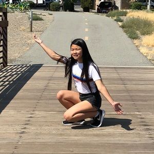 Meet your Posher, Sabrina